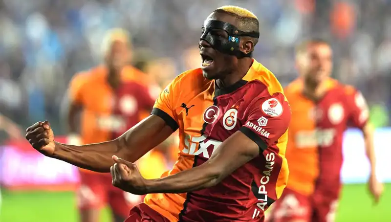Osimhen'e Hedefteki Kulüpten Kazan-Kazan Teklifi: Transfer Rüzgarları Esiyor!