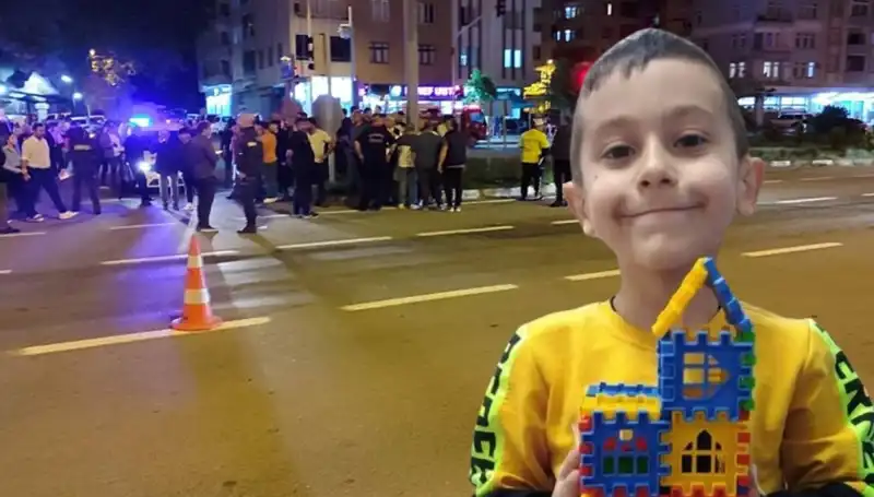 8 Yaşındaki Çocuk Kamyonet Kazasında Hayatını Kaybetti: Detaylar Şok Edici
