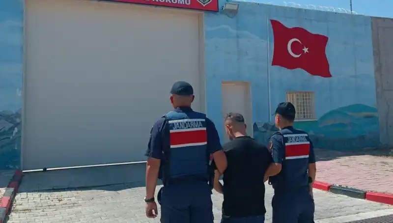 Afyon'da Farklı Suçlardan Aranan 9 Suçlu Yakalandı!