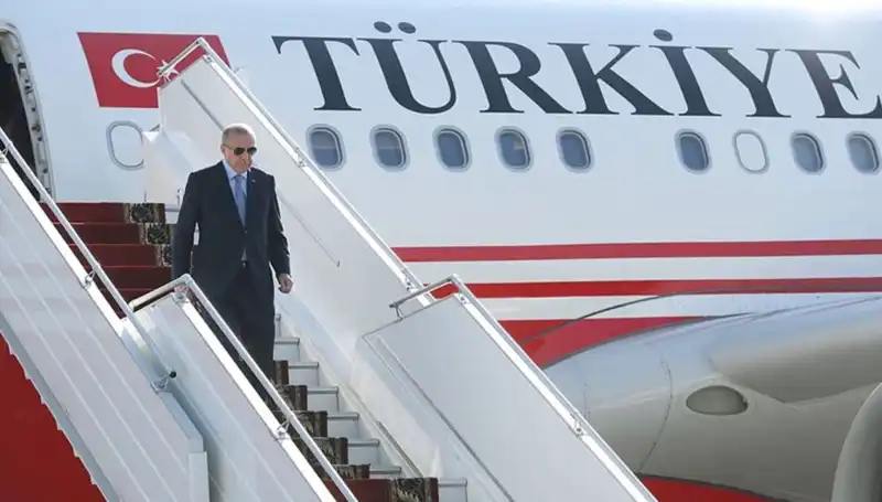 Cumhurbaşkanı Erdoğan, İtalya Ziyaretinin Ardından Yurda Döndü
