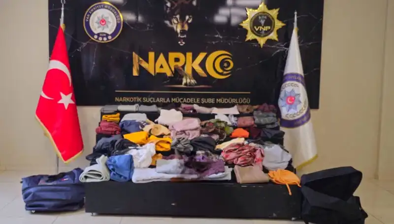 32 Kilo Metamfetaminle Yakalanan İsim Geçmişiyle Dikkat Çekiyor