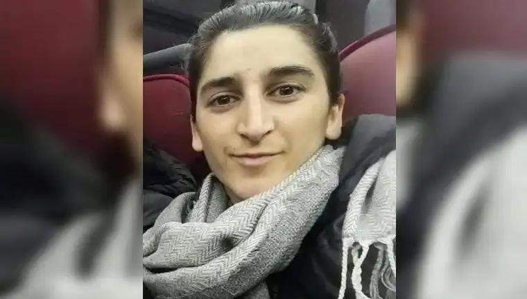 Aranan Genç Kız Şok Edici Bir Şekilde Ağaca Asılı Bulundu