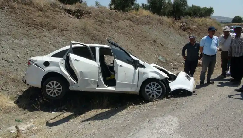 Kilis'te Otomobil Kazası: Çok Sayıda Yaralı Hastaneye Kaldırıldı