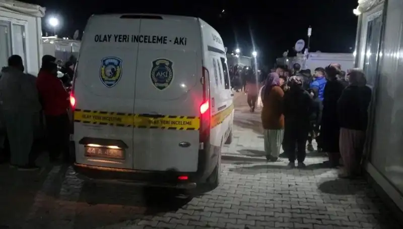 Husumetlilerin Kavgasında Kan Aktı: Ayrıntılar Şoke Ediyor