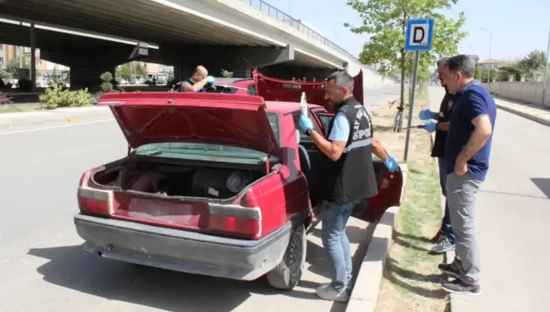Aracını Çaldığı Yetmedi! Yeniden Çalarken Yakalandı
