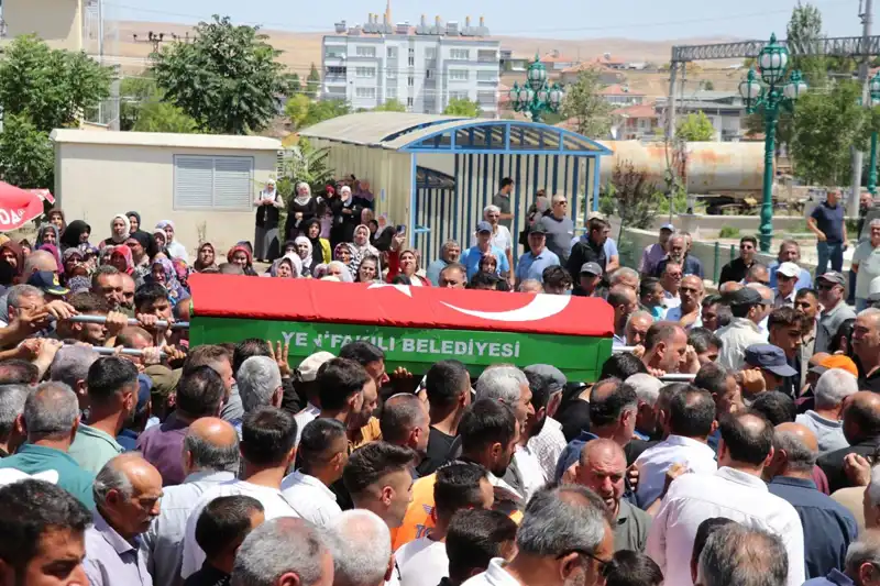 MHP'li Belediye Başkanının Vefatı: Şehir Halka Veda Etti