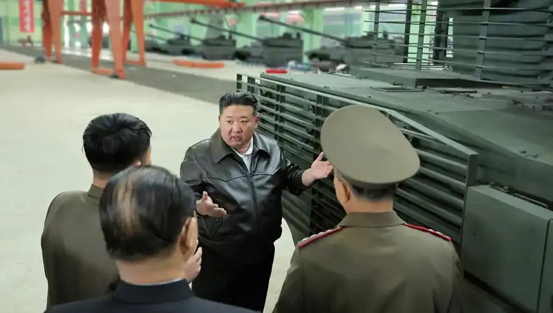 Kuzey Kore Lideri Kim Jong-un'dan Modern Savaş Vurgusu: Sevkiyat ve Üretimde Yeni Dönem!