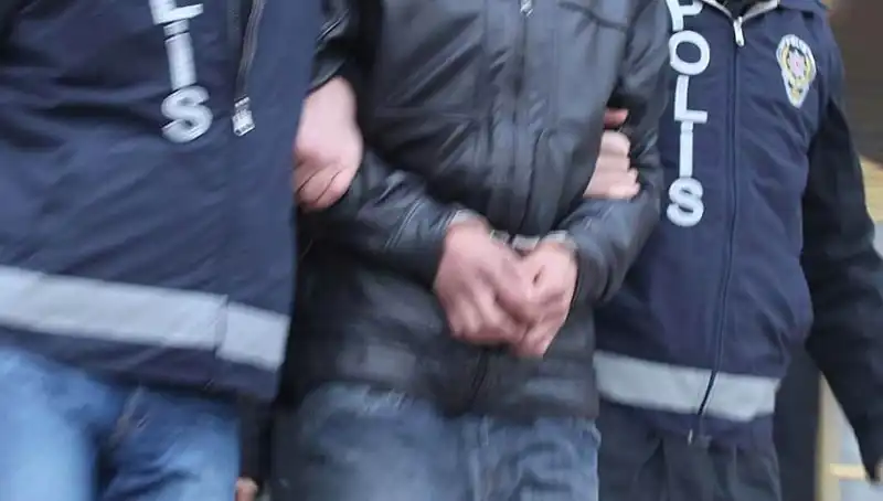 Adana'da Uyuşturucu Operasyonu: 45 Kişiye Gözaltı