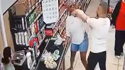 Market Kasa Sırasında Yaşanan Şok Olay: Kadına Saldırı Gerçekleşti
