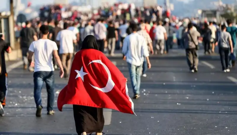 15 Temmuz'da Birlik ve Beraberlik Mesajları: Kabine Üyelerinin Açıklamaları