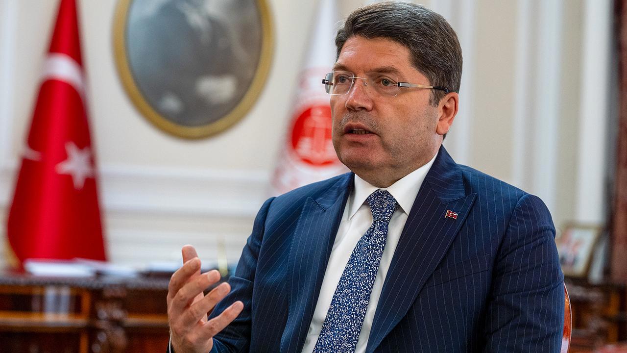 Bakan Tunç'tan Yargıya Tehditkar Açıklama