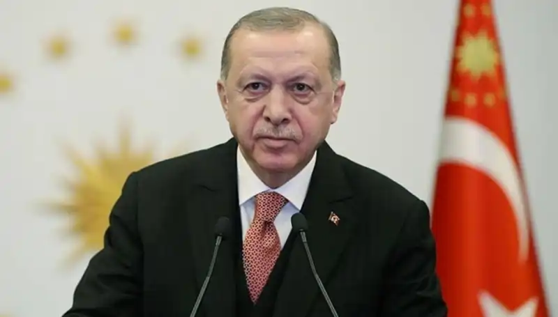 Cumhurbaşkanı Erdoğan, NATO Zirvesi'nde Kritik Katılım Gösteriyor