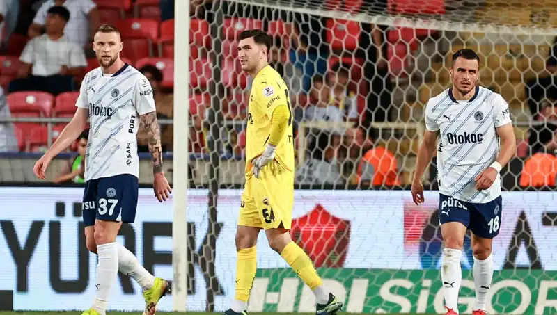 Fenerbahçe'nin Şampiyonluk Hayalleri Yıkıldı: Dramatik Sonuçlar
