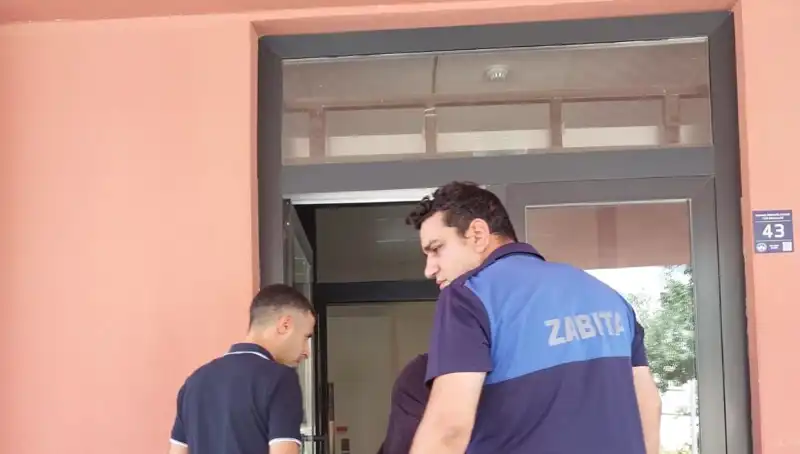 Elazığ'da Dilenci Operasyonuyla 10 Kişi Gözaltına Alındı!