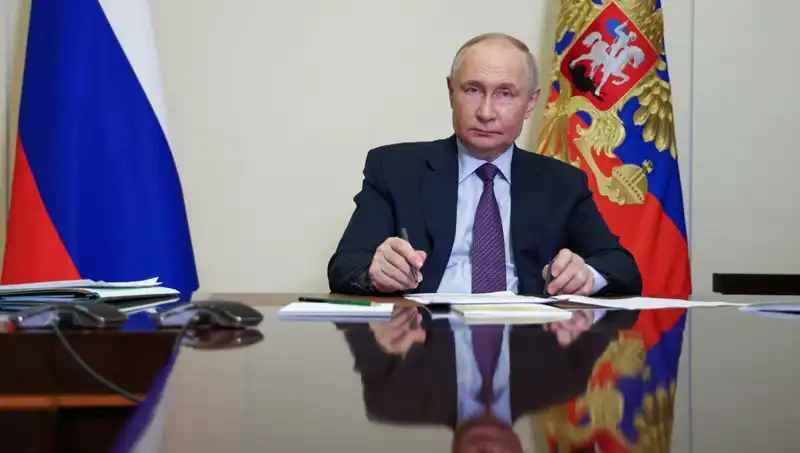 Putin, Esad’ı Suriye’den Vermeye Niye İkna Olmuyor?