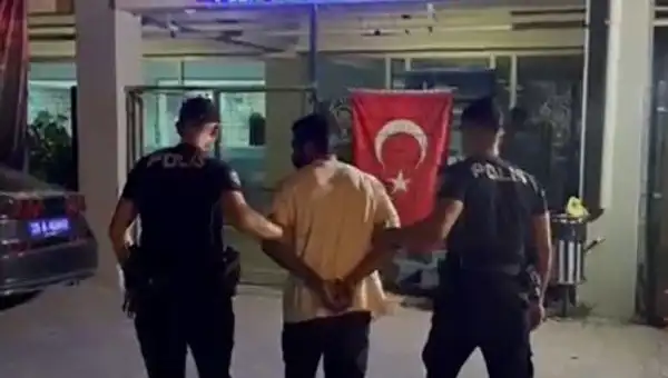 İzmir'de 18 Yıl 9 Ay Hapis Cezalı Firari Operasyonu!