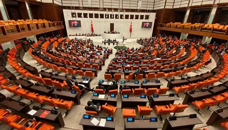 Emekli İkramiyeleri İçin Tarihi Teklif: TBMM'den İlk Adımlar