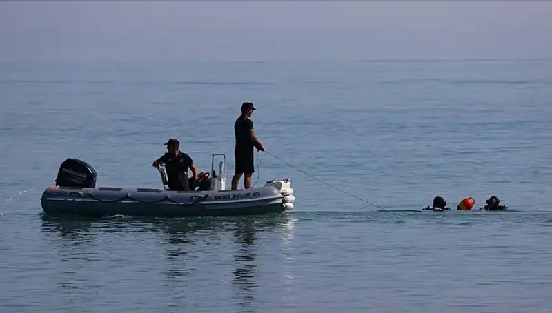 Kuşadası'nda Şok Eden Olay: Serinlemek İçin Denize Giren Genç Boğuldu