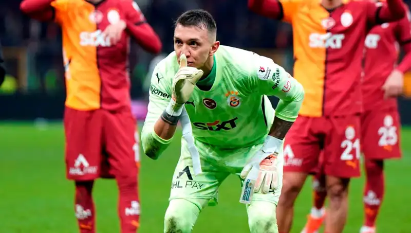 Muslera'nın Yerine Geçecek İsim Belli Oldu: Transfer Sürecinde Son Gelişmeler